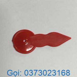 móc nhựa đỏ