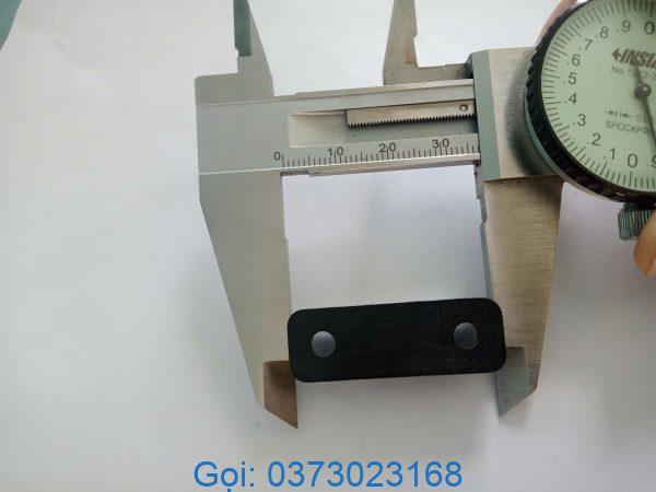 Bass nhựa 2 lỗ