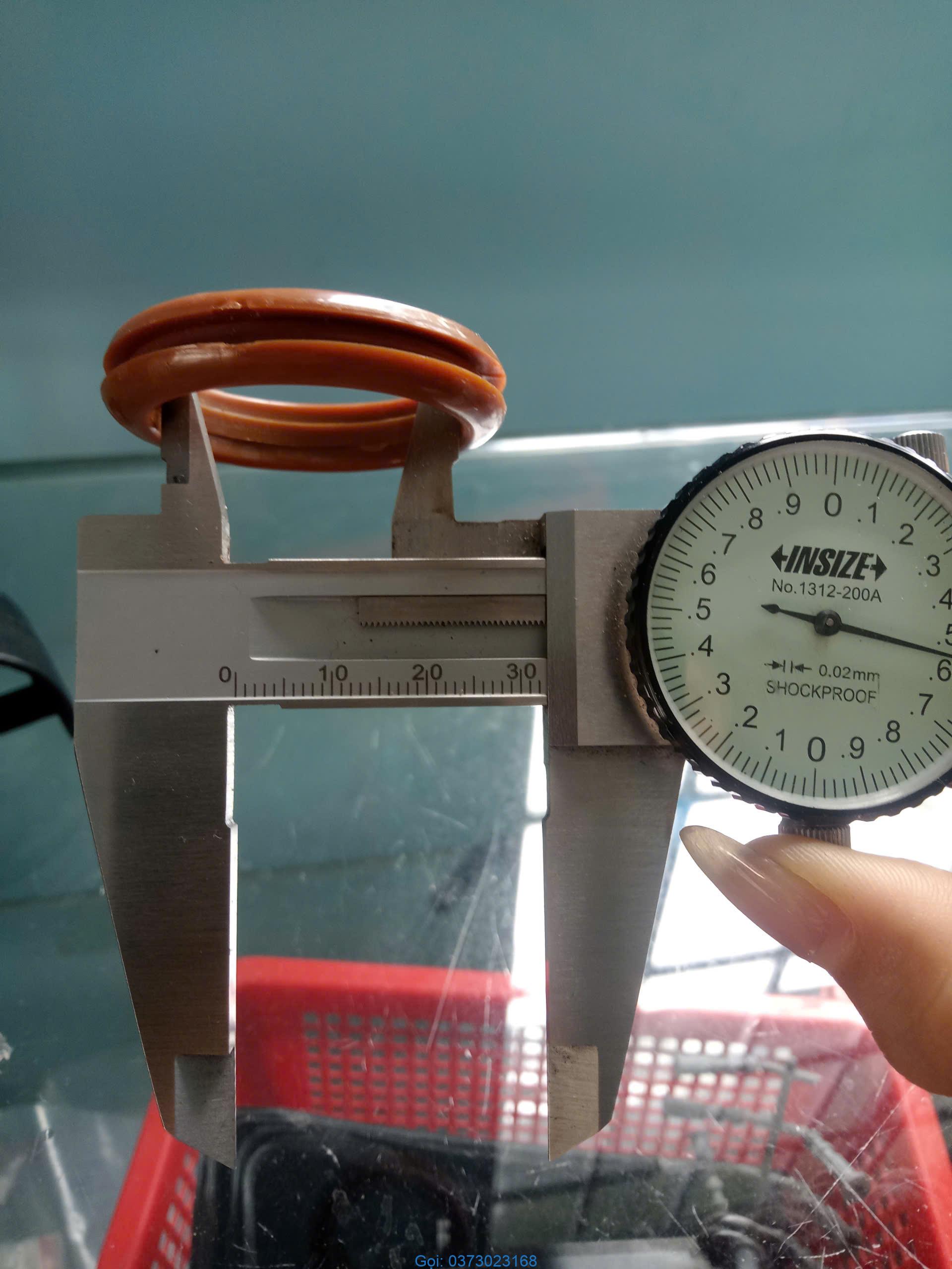 z7129018426242_664d8a1eb3cb5dc0450e5c4c2979c5bf Nắp chụp dây điện nâu