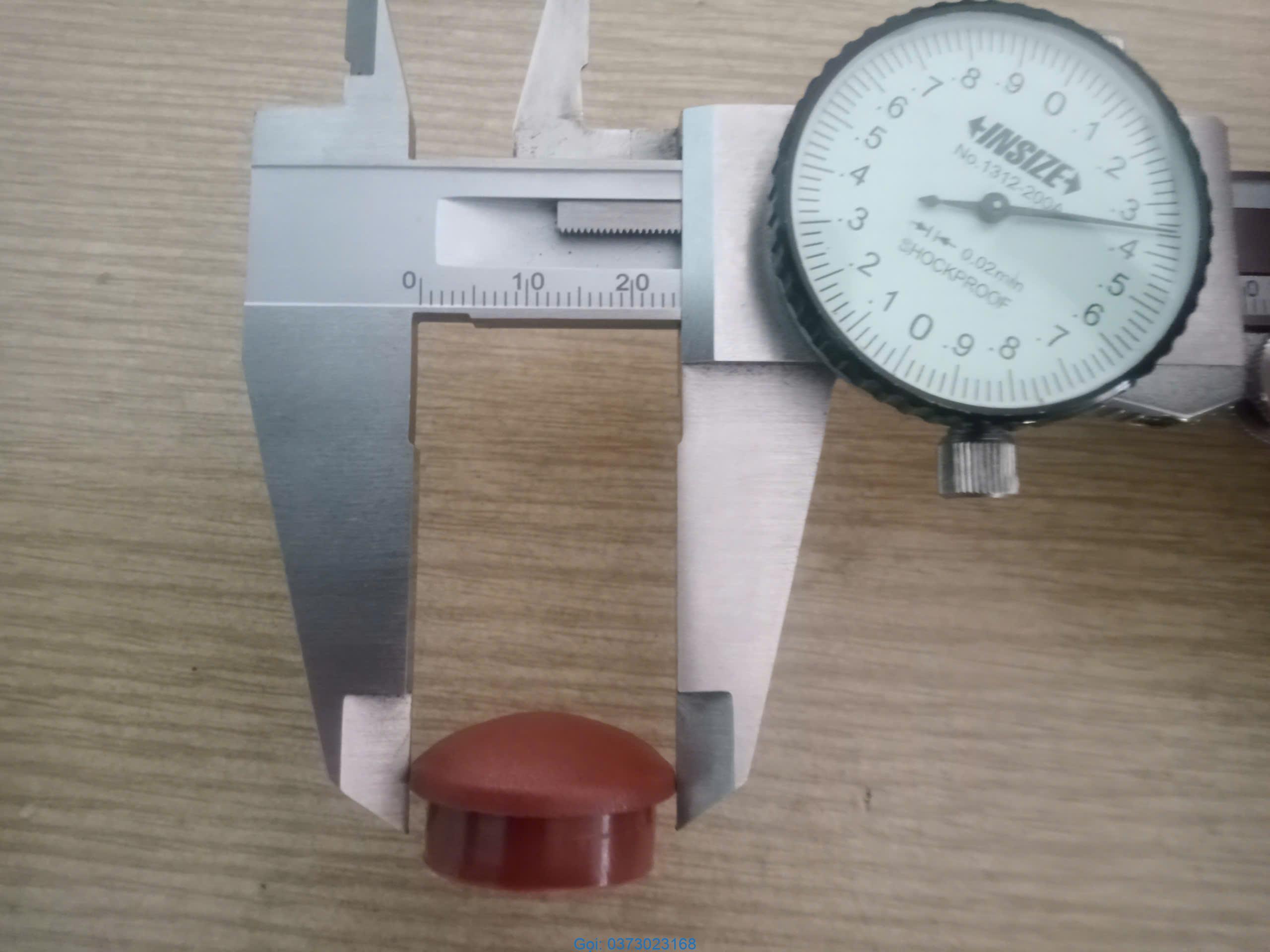 z7438860579719_7e932ffd7a8c28c898eb050b46898117 Nút đậy